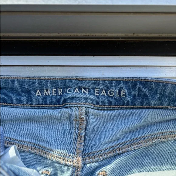 American Eagle Outfitters Light Blue Denim Jeans - Picture 4 of 6